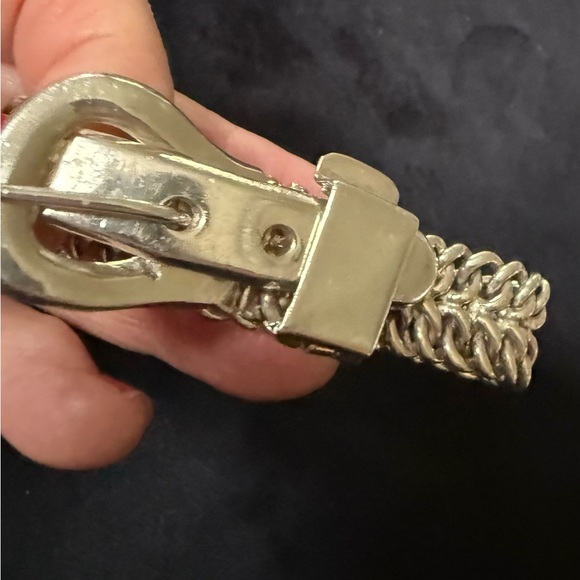 Uniquely Gorgeous 925 Sterling Silver Chain Buckle Bracelet - Picture 2 of 10